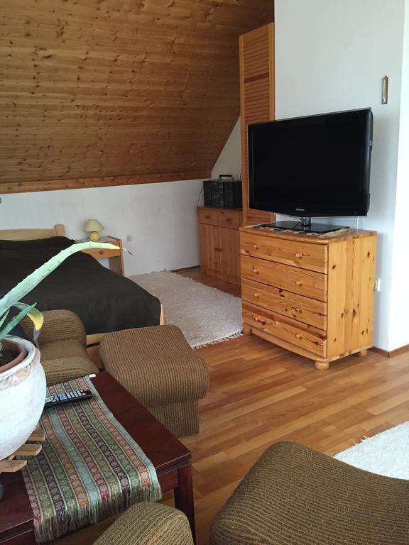 Sirály Apartman Balatonfůzfő Szoba fotó